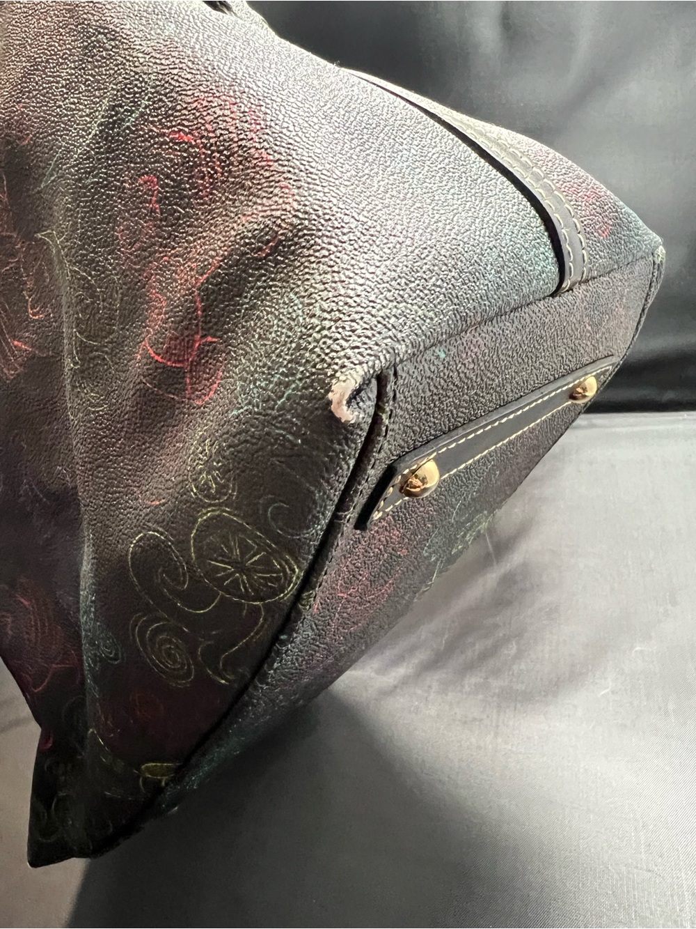 Dooney & Bourke Disney EPCOT Food & Wine Festival Satchel Black Sketch 2014 rare - Picture 5 of 8